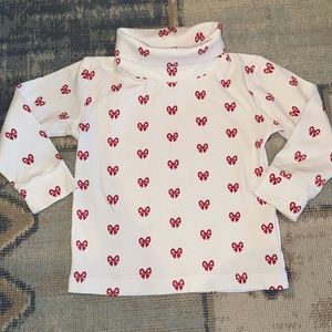 EUC Little English Red Bow turtleneck 3T